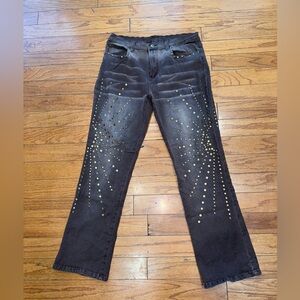 Vintage Brown studded jeans 
Size: 12
Brand: DG2